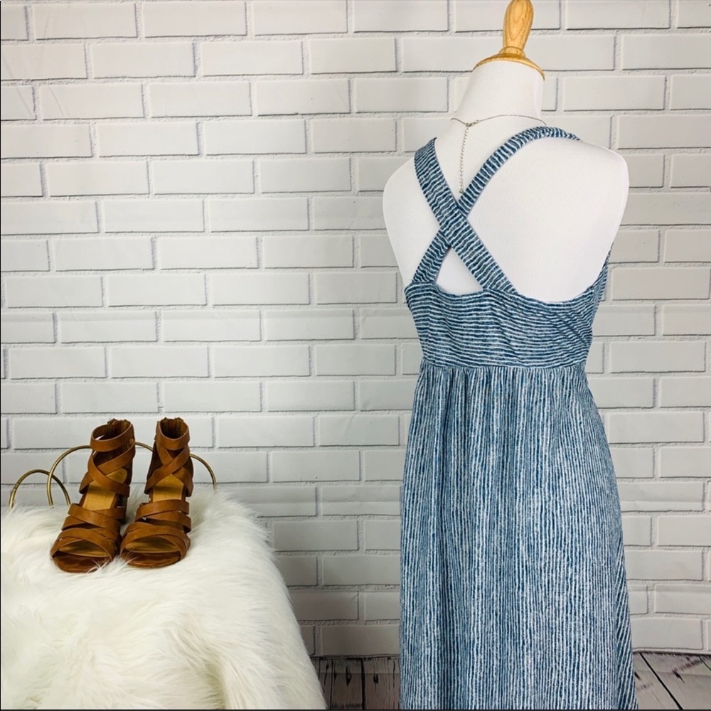 Universal Threads Cross Back Mid Length Dress Blue - image 3